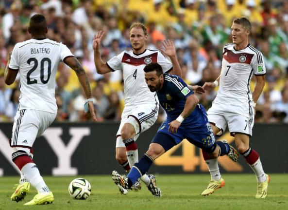 成都混合团体世界杯！随着王楚钦2-0获胜，国乒大比分8-0战胜韩国